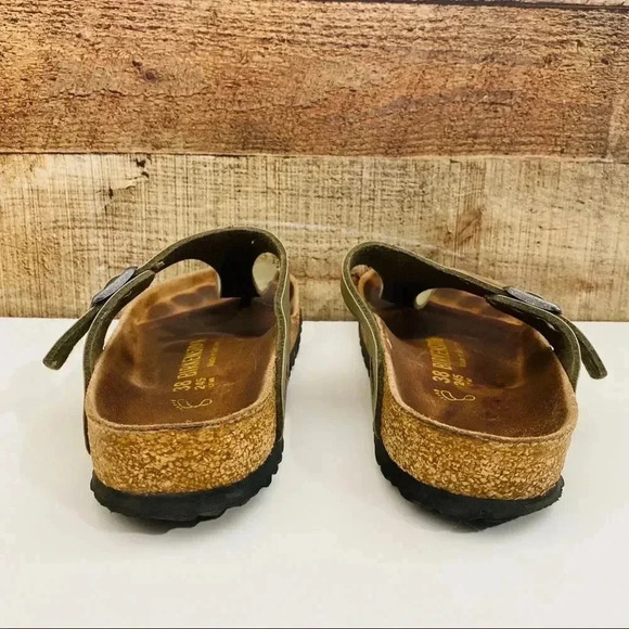 Birkenstock Gizeh Leather Thong Sandals - Picture 4 of 9